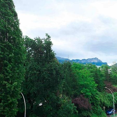 Charmant Appartement Avec Vue Sur Les Montagnes Annecy Dış mekan fotoğraf